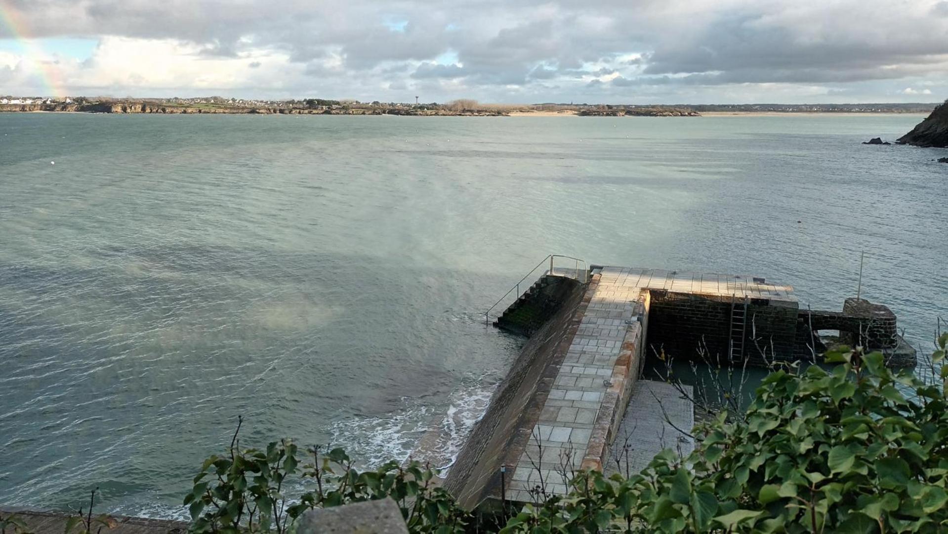 La Ville Es Colins Beaussais Sur Mer Exterior foto